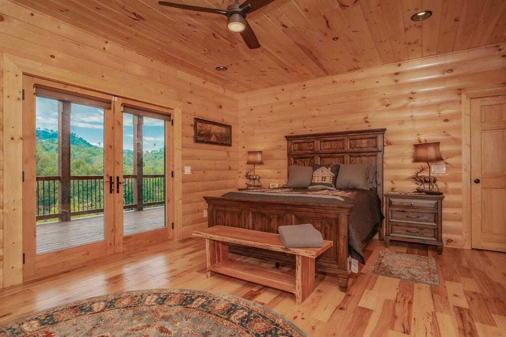 Roaring Fork Lodge Гатлинбург Экстерьер фото
