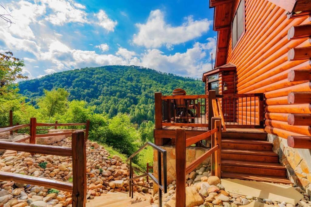 Roaring Fork Lodge Гатлинбург Экстерьер фото